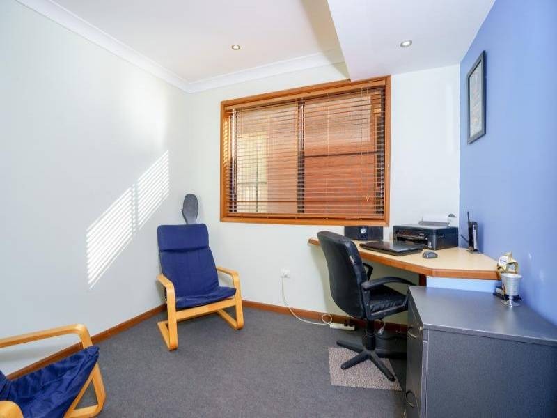 22 Malison Street, Wyoming NSW 2250