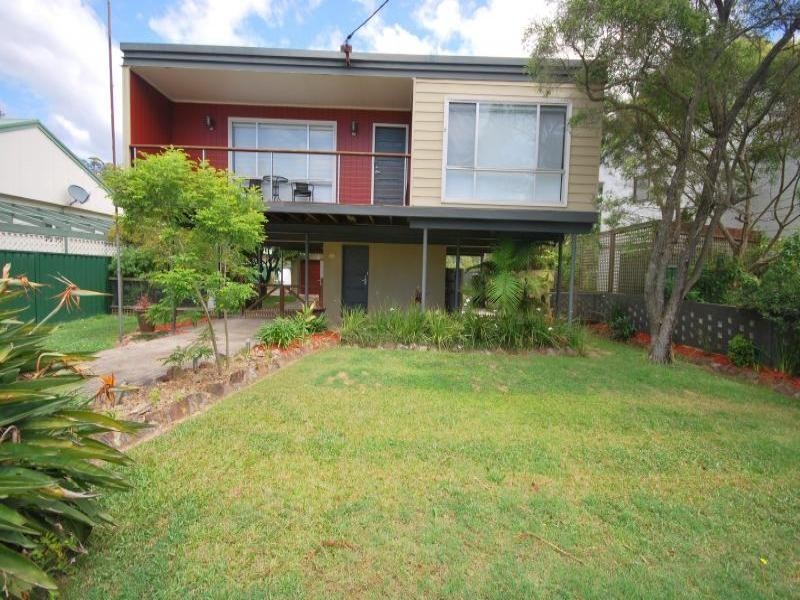 3 Murrumbooee Place, Tascott NSW 2250