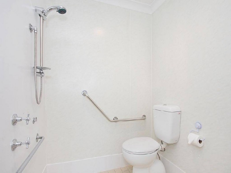 1 Neeworra Avenue, Narara NSW 2250