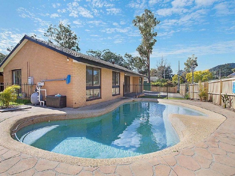 1 Neeworra Avenue, Narara NSW 2250