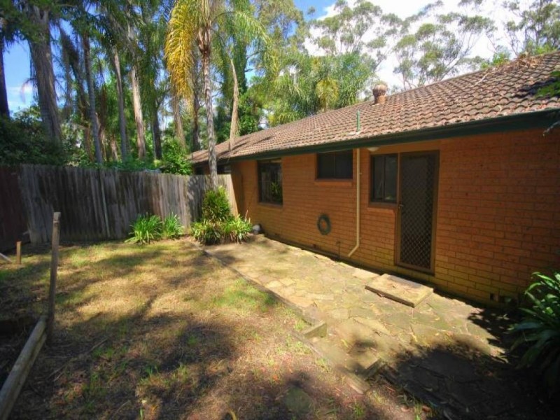 2/43 Rainforest Road, Wyoming NSW 2250