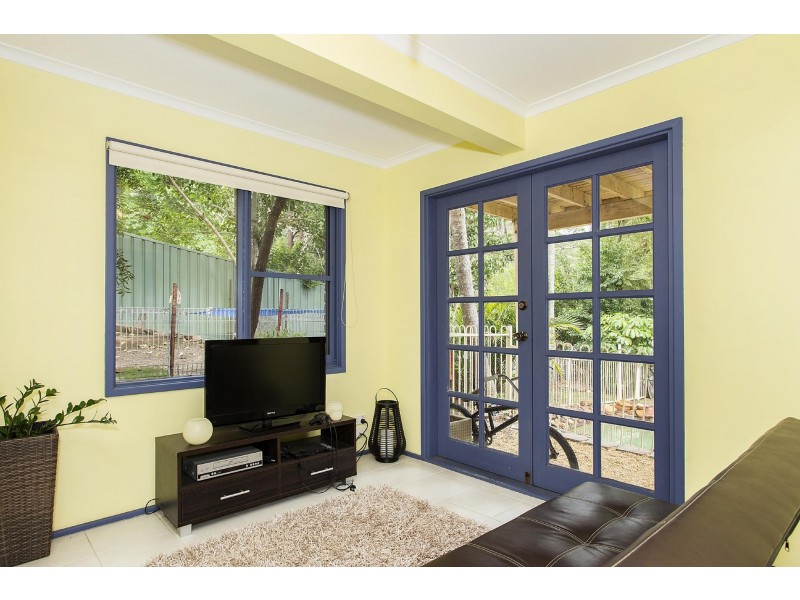 22 Holly Ave, Narara NSW 2250