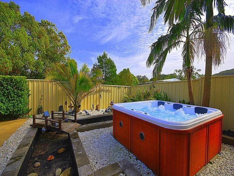 16B Coraki Place, Ourimbah NSW 2258
