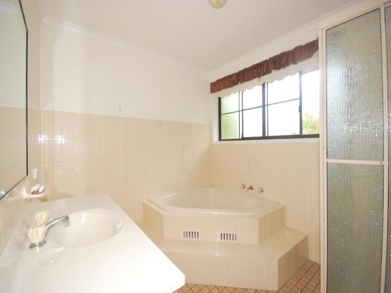 3 Boulder Crescent, Narara NSW 2250