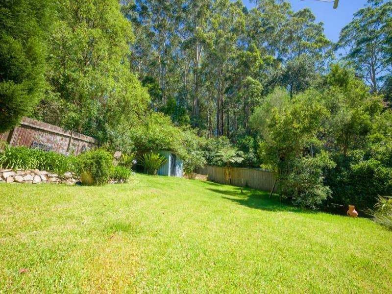 9 Heather Crescent, Wyoming NSW 2250