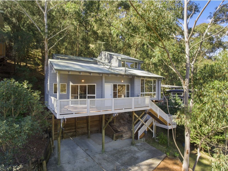 31 Melaleuca Crescent, Tascott NSW 2250