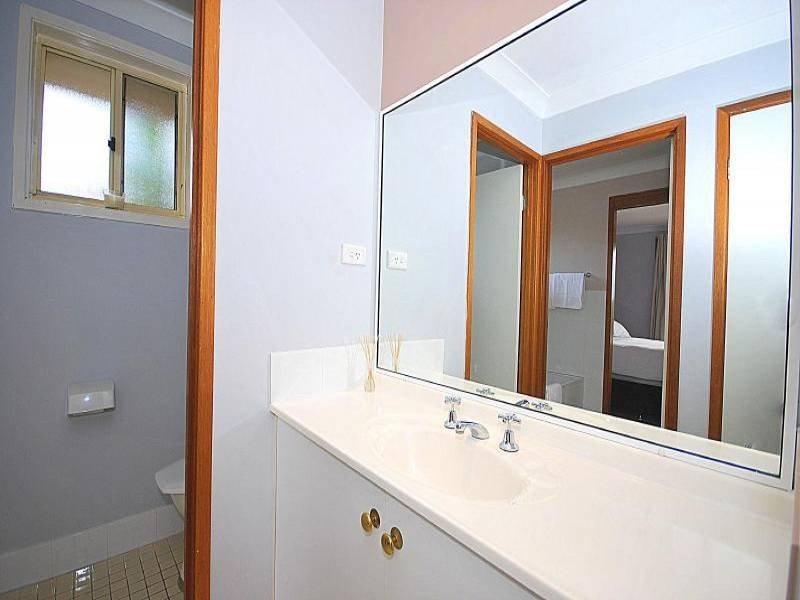 13 Benkari Avenue, Kariong NSW 2250