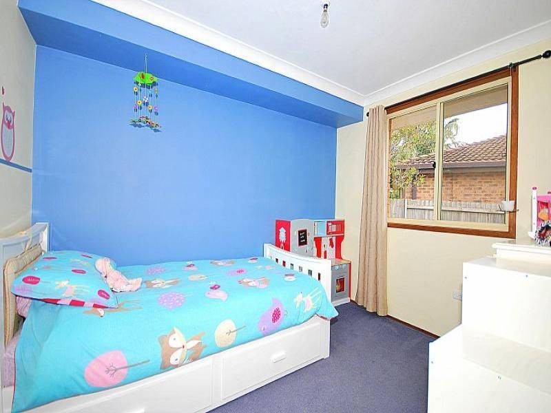 13 Benkari Avenue, Kariong NSW 2250