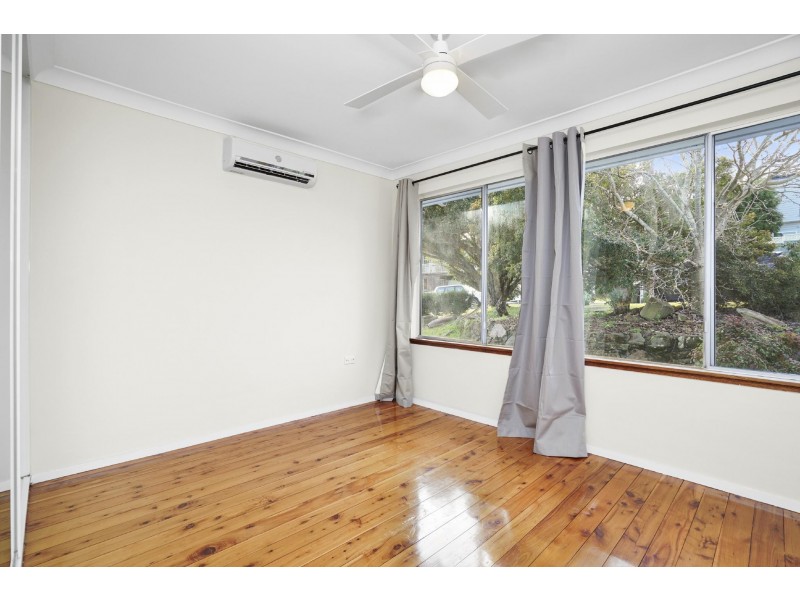 69 Crawford Crescent, Wyoming NSW 2250