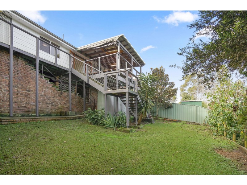 69 Crawford Crescent, Wyoming NSW 2250