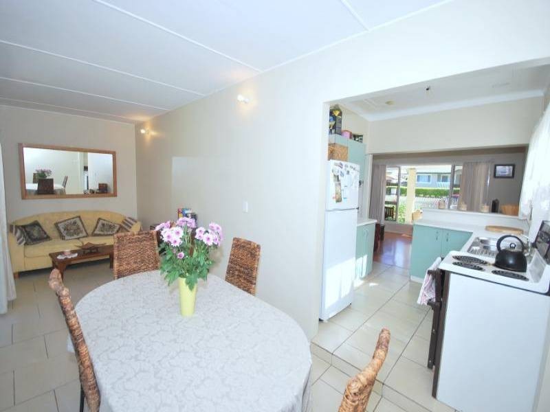 10 Lynnette Crescent, East Gosford NSW 2250