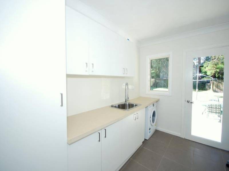 10 Lynnette Crescent, East Gosford NSW 2250