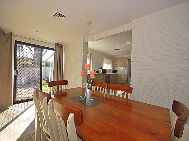 11 Rafferty Close, Kariong NSW 2250