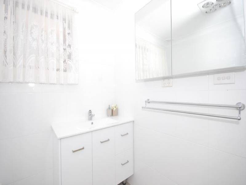 11 Rafferty Close, Kariong NSW 2250