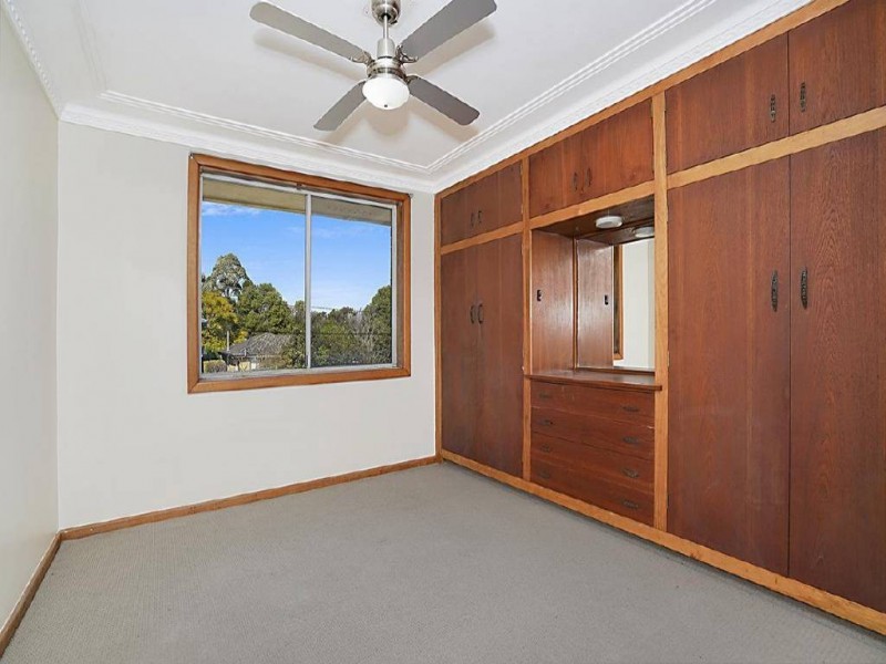 9 Chamberlain Road, Wyoming NSW 2250
