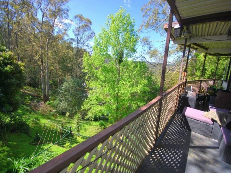 6 Gregory Street, Wyoming NSW 2250