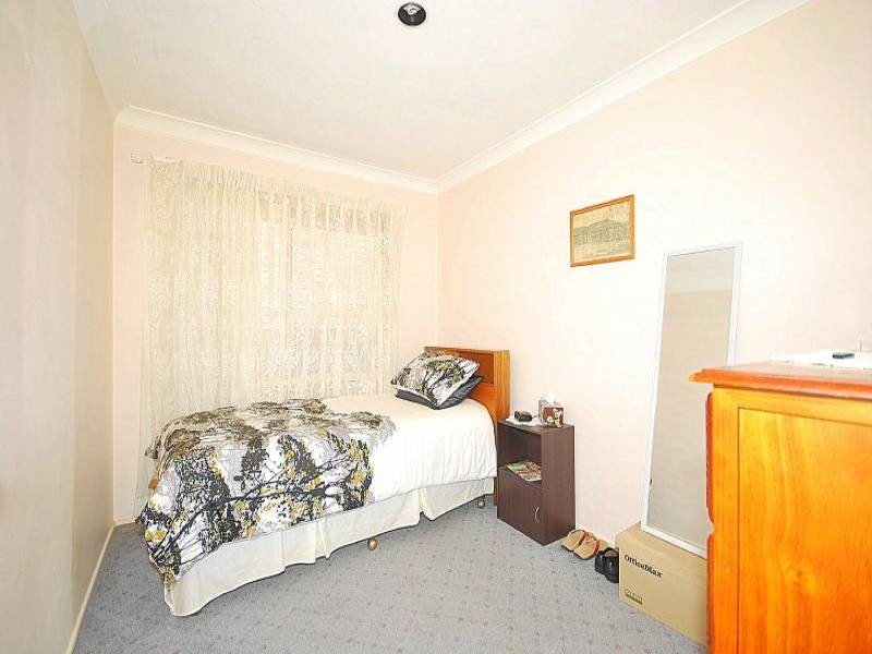 2/6 Cathy Crescent, Narara NSW 2250