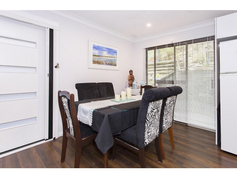 33 Oakglen Road, North Gosford NSW 2250