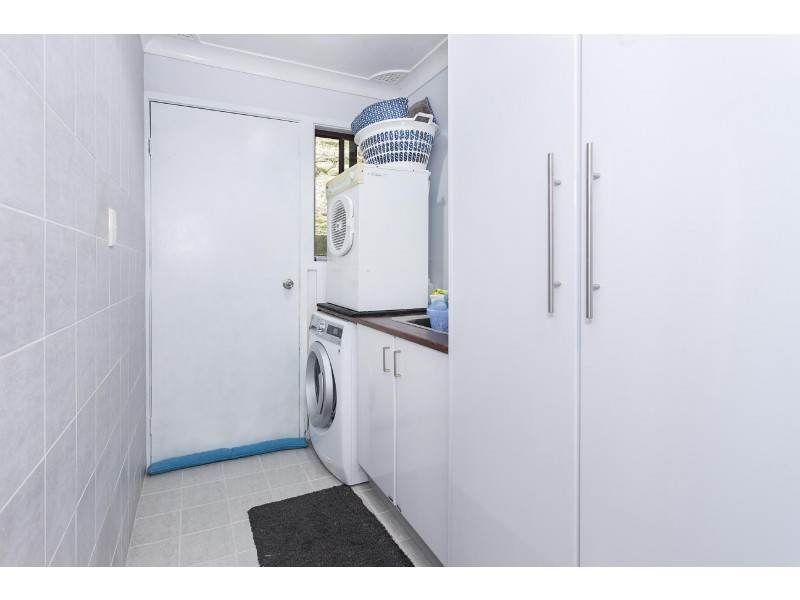 33 Oakglen Road, North Gosford NSW 2250