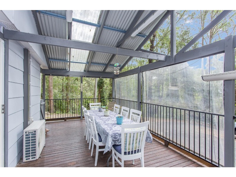 33 Oakglen Road, North Gosford NSW 2250