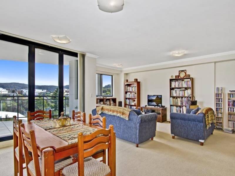 17/24-26 Watt Street, Gosford NSW 2250