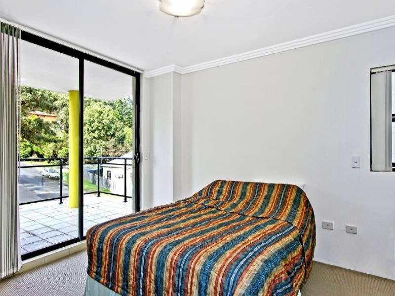 17/24-26 Watt Street, Gosford NSW 2250
