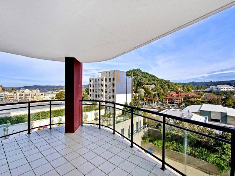 17/24-26 Watt Street, Gosford NSW 2250