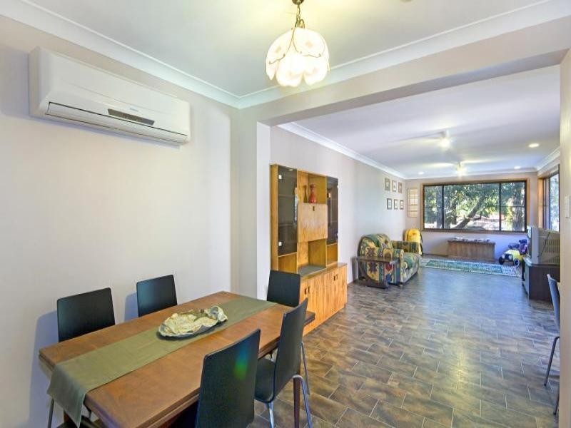 6 Stachon Street, North Gosford NSW 2250