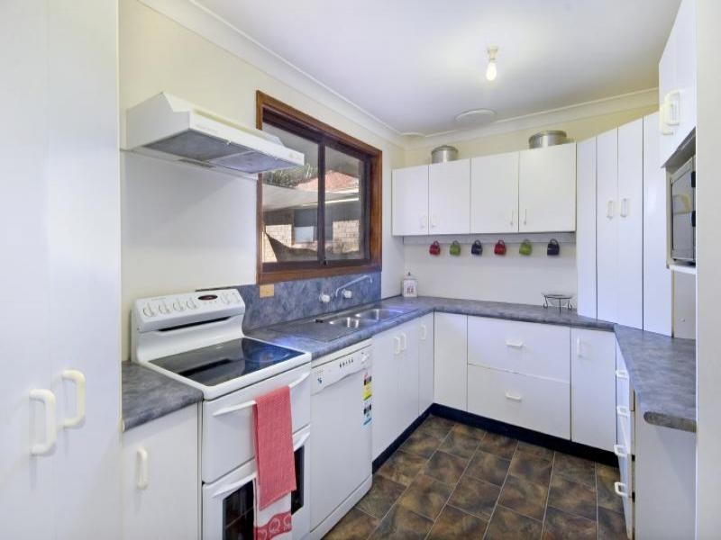 6 Stachon Street, North Gosford NSW 2250