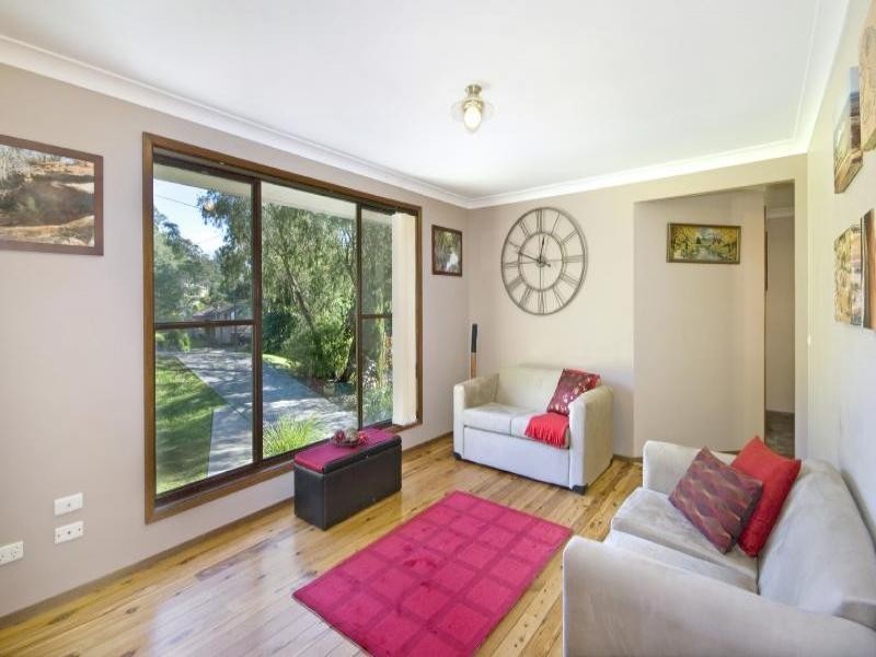 6 Stachon Street, North Gosford NSW 2250