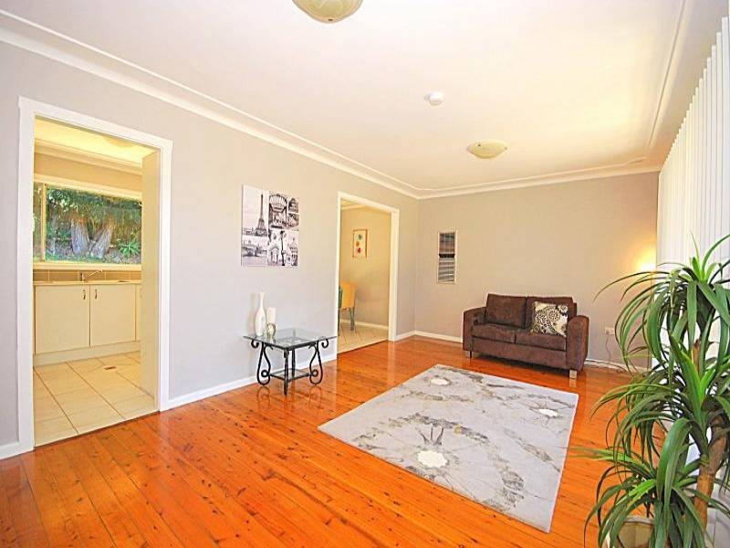 10 Joyce Avenue, Wyoming NSW 2250