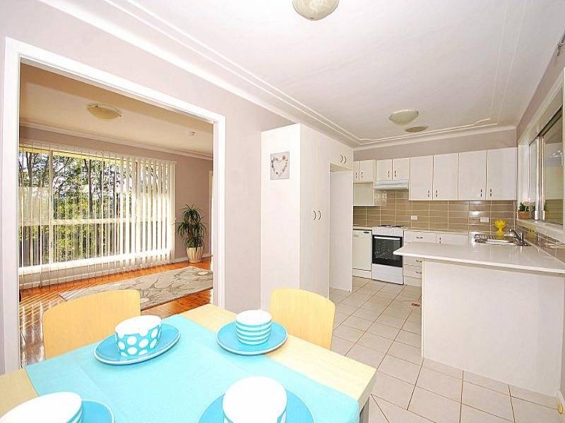 10 Joyce Avenue, Wyoming NSW 2250