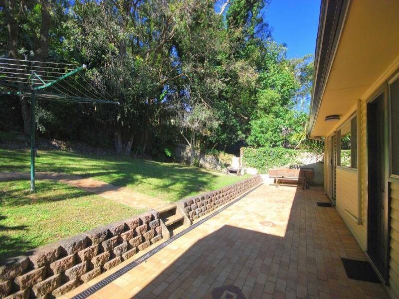10 Joyce Avenue, Wyoming NSW 2250