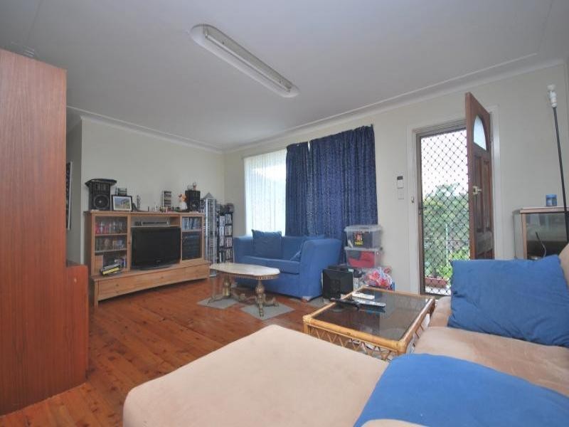 23 Turpentine Street, Wyoming NSW 2250