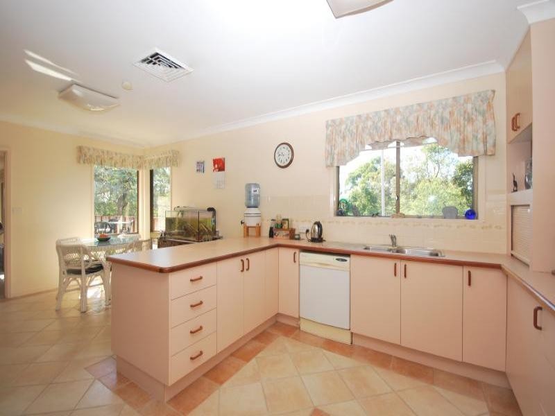 34 Ourimbah Street, Lisarow NSW 2250