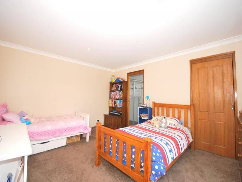 10 Hayter Close, Kariong NSW 2250