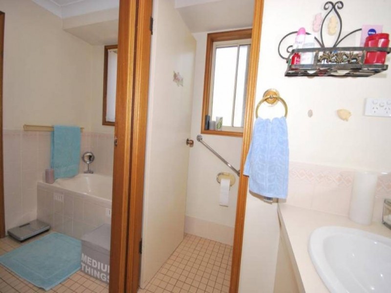 57 Casey Crescent, Kariong NSW 2250