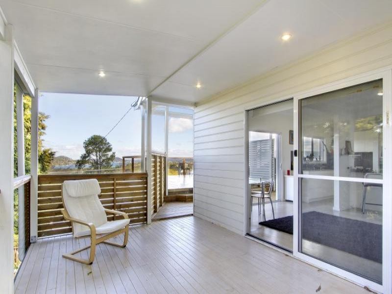 33 Headlam Parade, Springfield NSW 2250