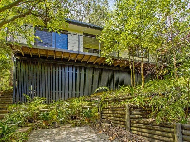 17 Oakglen Road, North Gosford NSW 2250