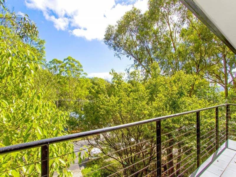 17 Oakglen Road, North Gosford NSW 2250