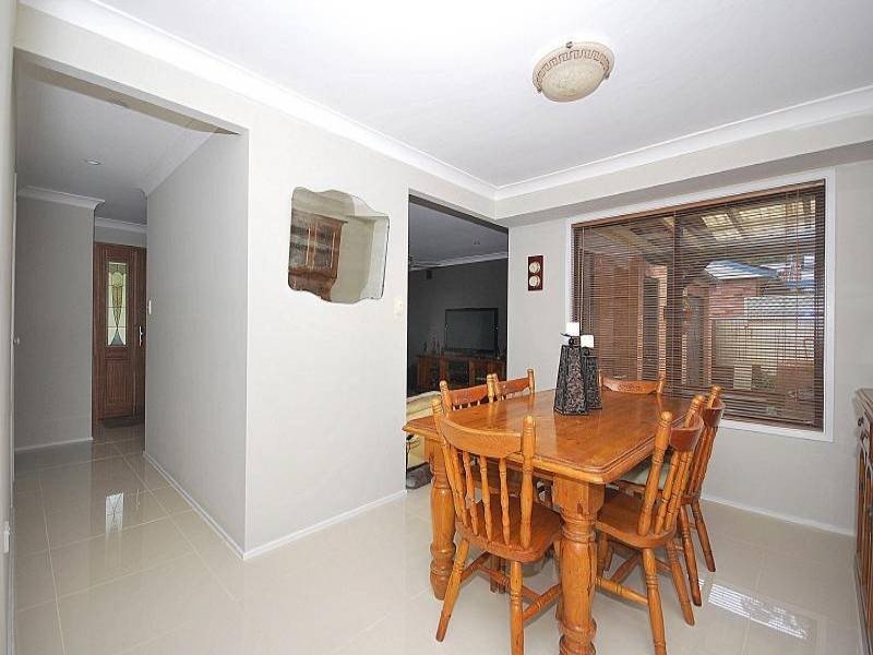 43 Blackbutt Street, Wyoming NSW 2250