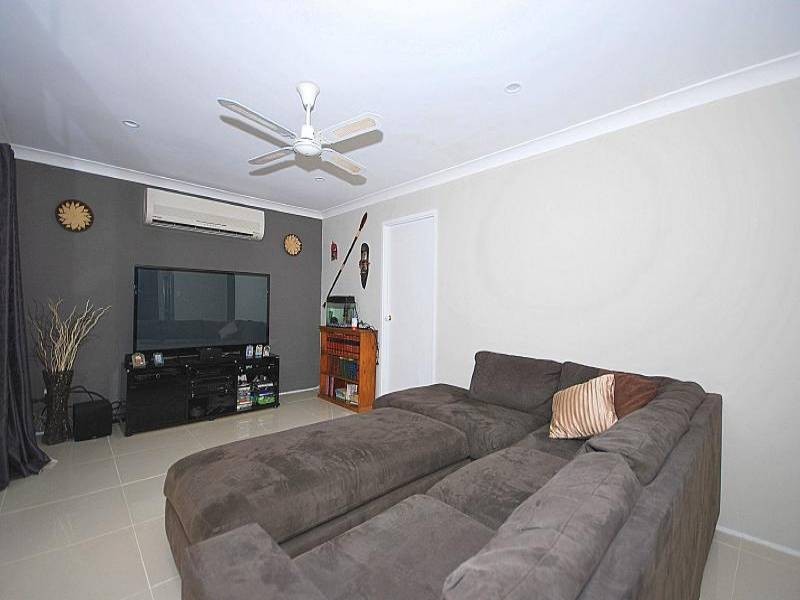 43 Blackbutt Street, Wyoming NSW 2250