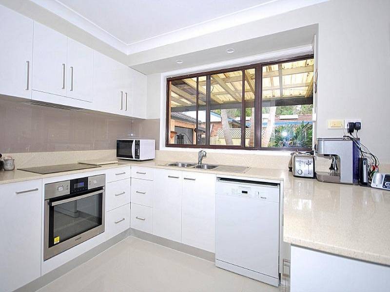 43 Blackbutt Street, Wyoming NSW 2250