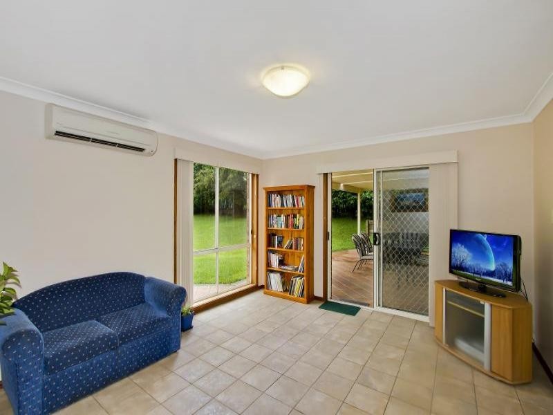 8 Leafleigh Close, Lisarow NSW 2250