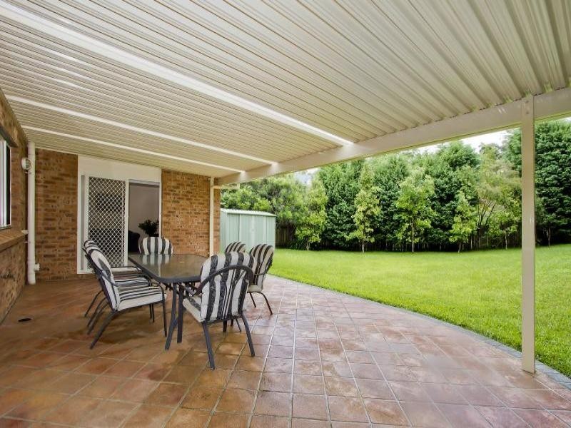 8 Leafleigh Close, Lisarow NSW 2250