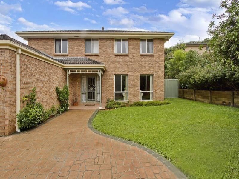 8 Leafleigh Close, Lisarow NSW 2250