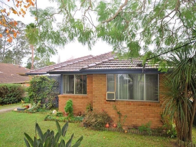 22 Angus Avenue, Wyoming NSW 2250