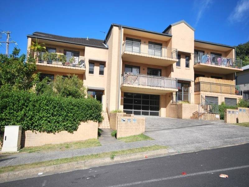2/111 Faunce Street, Gosford NSW 2250