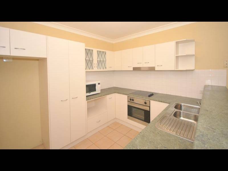 2/111 Faunce Street, Gosford NSW 2250