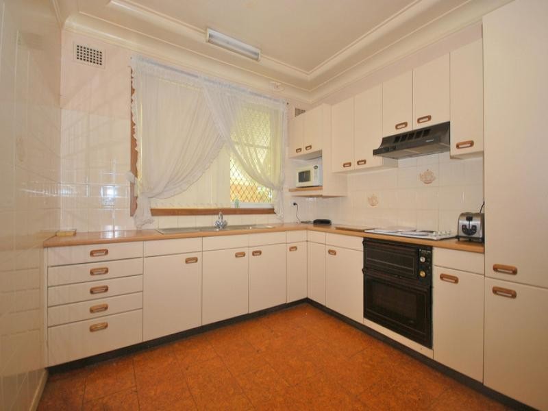25 Range Road, North Gosford NSW 2250